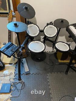Roland V-Drums TD-07DMK Electronic Drum Set very light home use (6 months old)