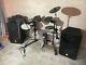 Roland Electronic Drum Kit Td6 With Amp Speakers