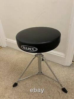 Roland electronic drum kit With Amp And Stool Good Condition