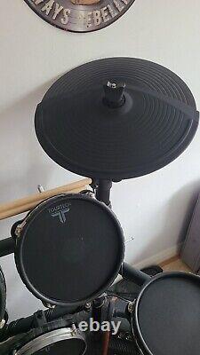 Tourtech TT-22M Electric Drum Kit Good Condition, Not used enough, all parts inc