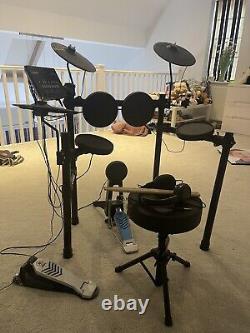 Yamaha DTX432K Electronic Drum Kit with Sticks, Stool, Headphones + Amp
