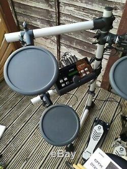 Yamaha DTX500K Electronic Drum Kit DTX500 + Drumstick + Stool Dixon