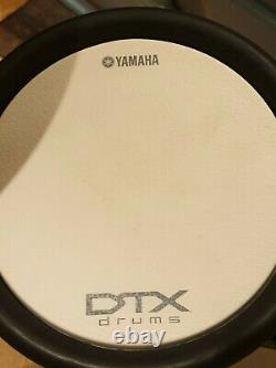 Yamaha DTX700K ELECTRONIC DRUM KIT and Extras