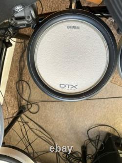 Yamaha DTX750K Electric Drum Kit plus Yamaha Sub and Tops Speakers MS50DR