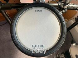 Yamaha DTX750k Professional Electronic Drumkit with KP100 Kick Pad