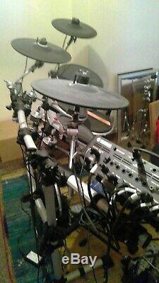 Yamaha DTXTREME lll Electronic Drum kit with cases