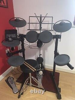 Yamaha Dtx 450K Drum Kit + Extras