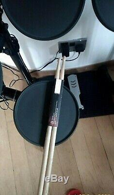 Yamaha Electronic DTX 400K Drum Kit, Pedals/sticks included. Barely Used